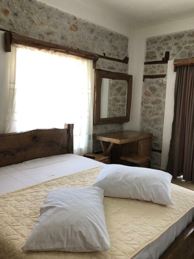 Vila Ilo Tushemisht Extérieur photo